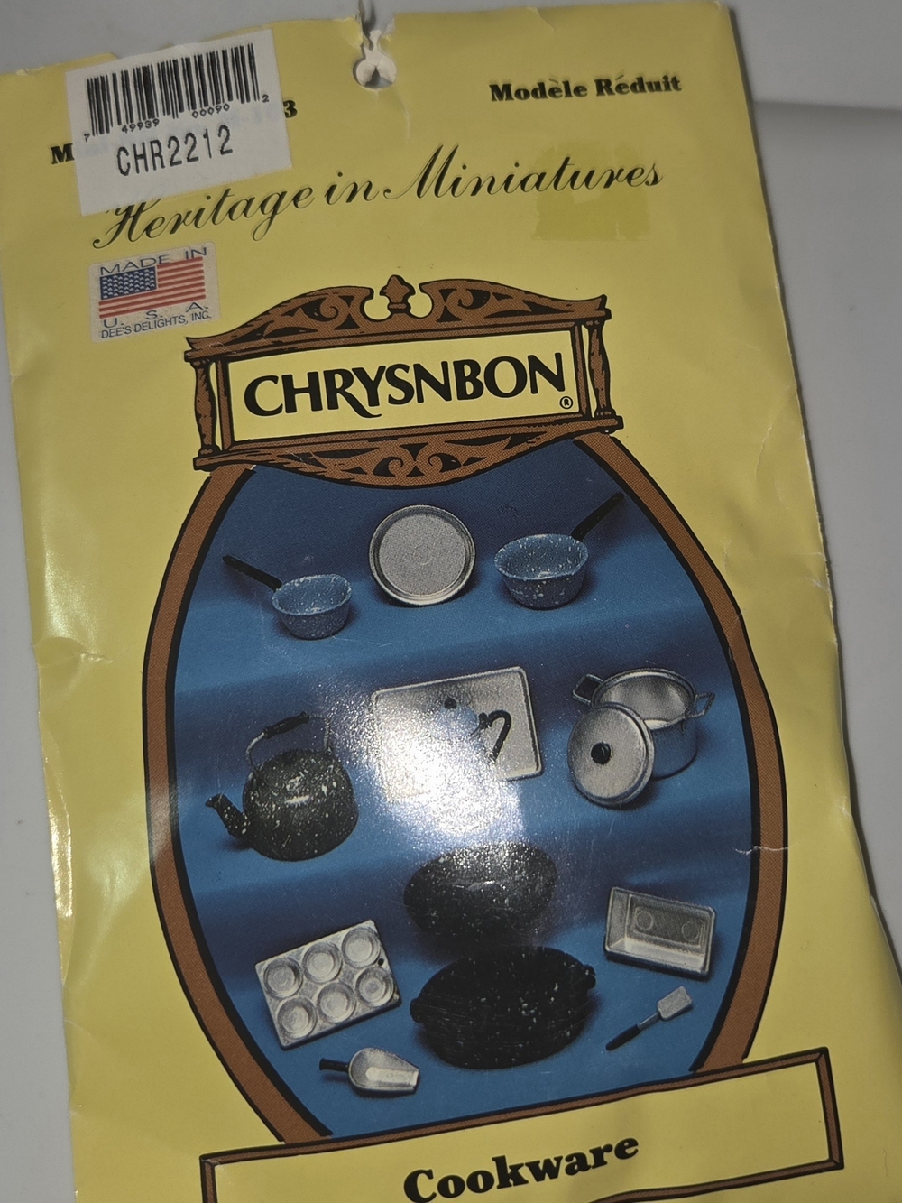 Vintage Chrysnbon dollhouse Cookware Kit in Black CB2213